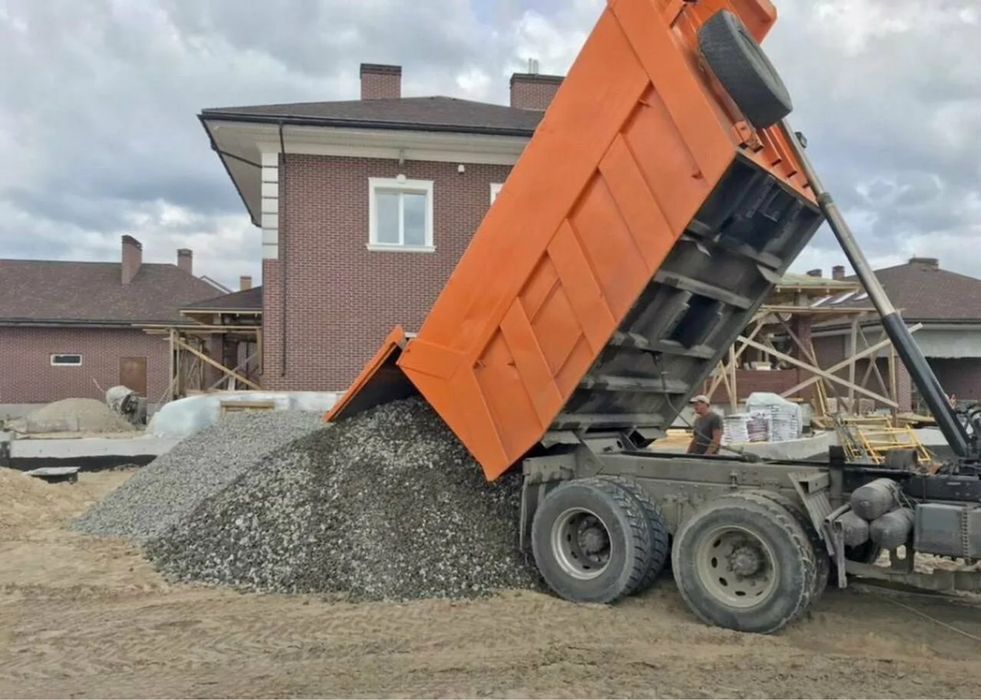Доставка камаз сникерс щебень отсев пгс глина 15.т