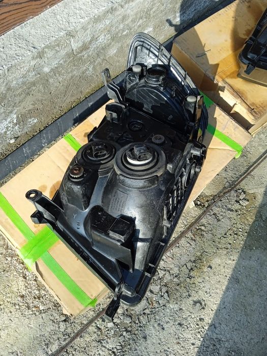 Продам фары на Prado