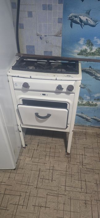 Продам газовую плиту СССР