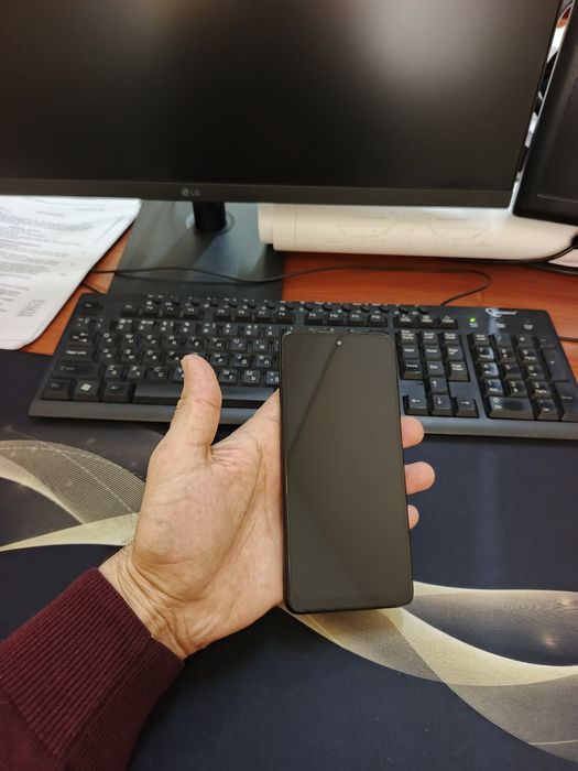 Poco X3nfc 64gb(2022)iwlawi zur aybi yuq tozza telefon