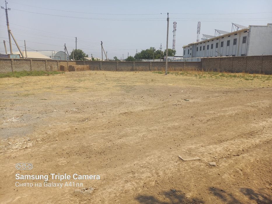 Омборхона кушимча ер майдони билан арендага берилади.