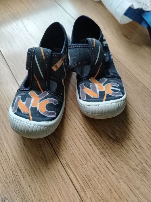 Детски пантофи за момче!