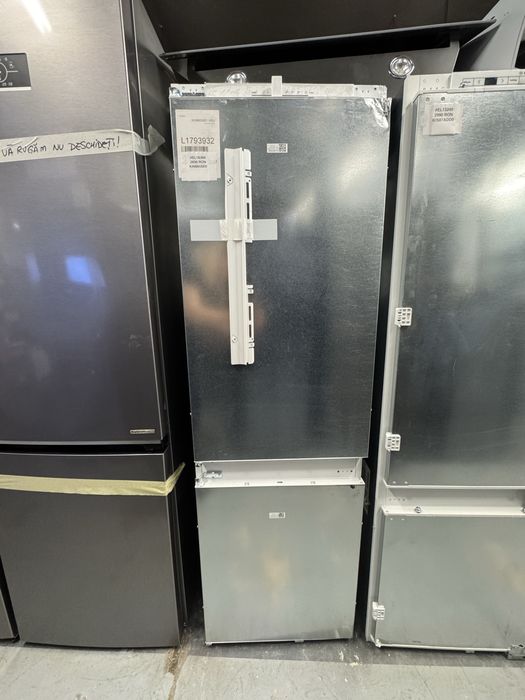 Combina frigorifica incorporabila Bosch KIN865SE0