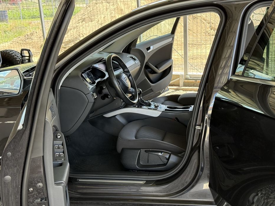 Audi A4 B8.5 Facelift 11/2012 143 CP Euro 5 SE POATE IN RATE