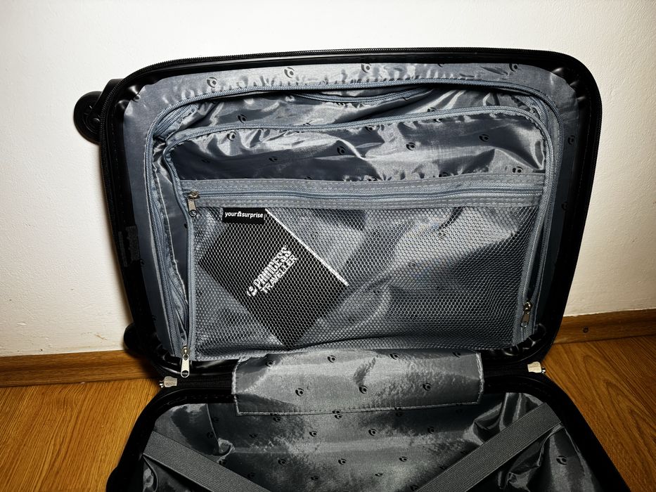 Valiza Photo Priceless Traveller Noua