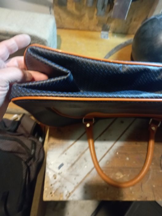 Малка пътна чанта