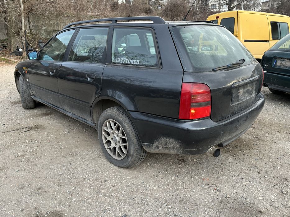 Ауди А4 Б5 1.8 125к.с два броя на части.