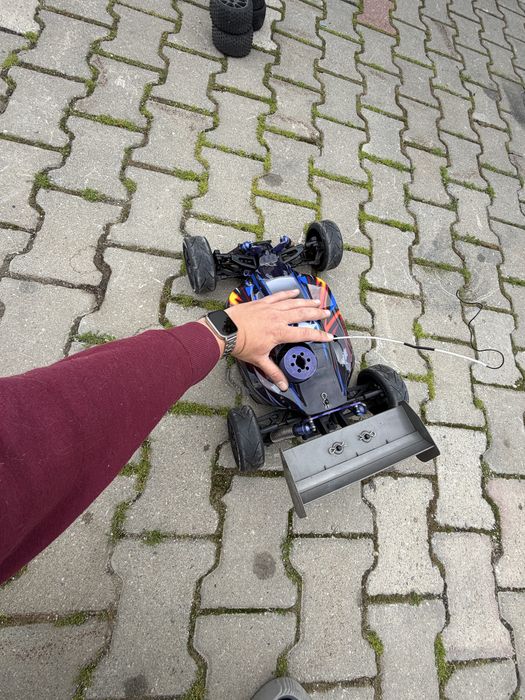 Vand automodel nitro rc 4x4 kyosho inferno mp 7.5