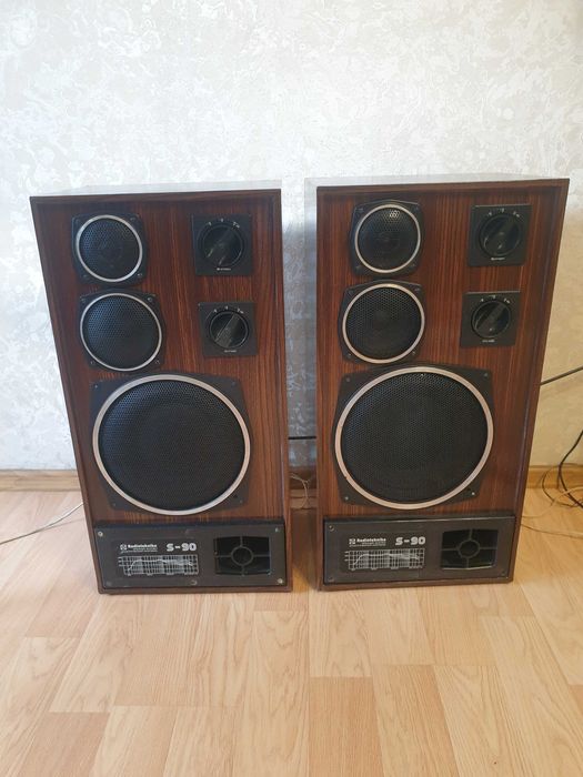 Продаются колонки s90.