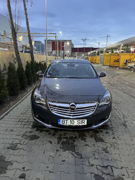 Opel Insignia  2.0 Benzina, 4X4, 250 CP