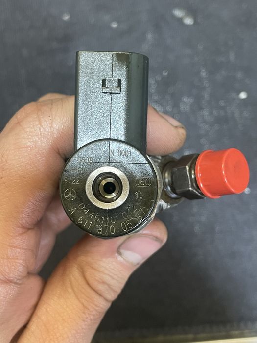 Форсунки на Mercedes 2,2 ; 2,7 ; 3,2