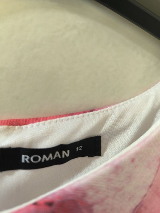 Рокли       Roman