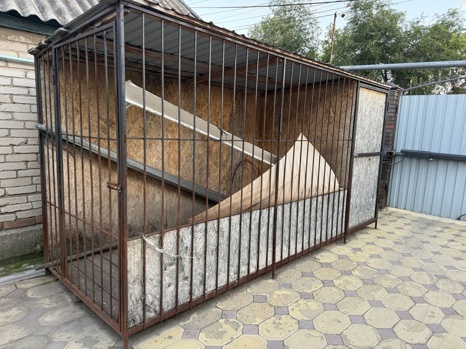 Продам вальер д*ш*в (4*1.4*2)