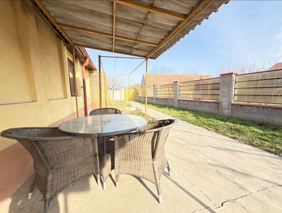 Proprietar - De Vanzare Casa (c-tie veche + Teren 900m2 )