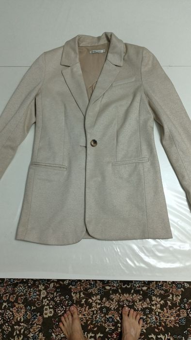 Продам пиджак, размер 42