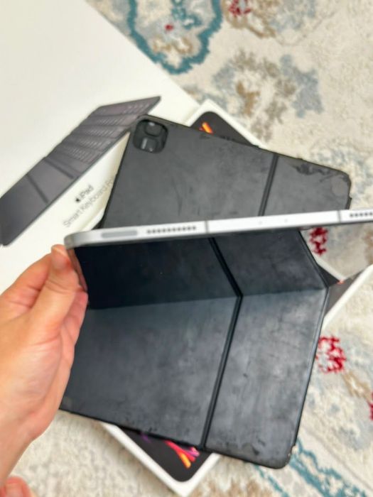 iPad Pro M2 2.9 sim+5G