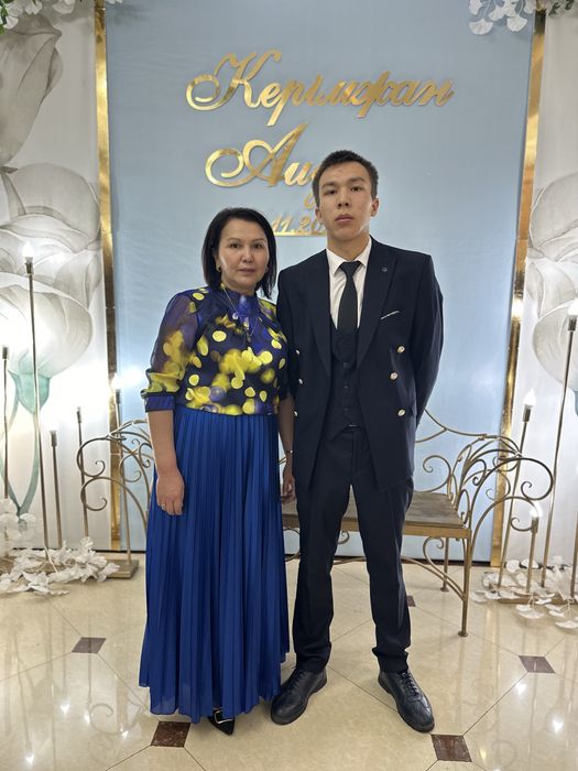 Вечерние платья,