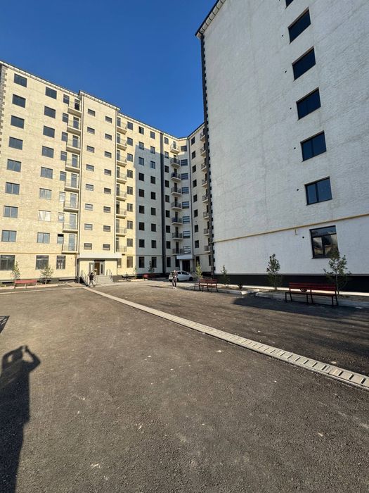 Срочно Продаеться 2-ком квартира в городе Чирчике 10-мик новостройка