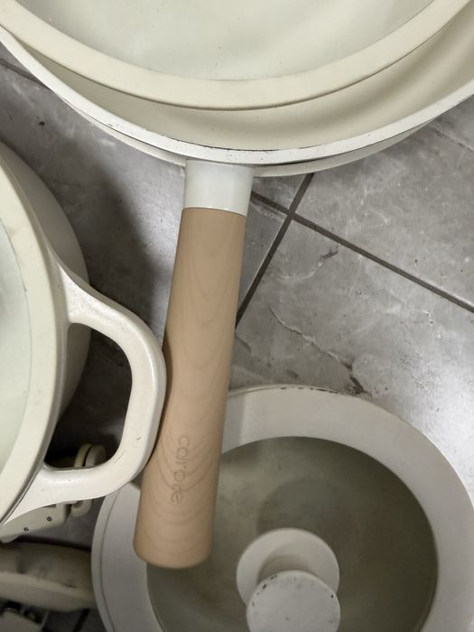 Carote комплек тенджери и тигани с капак нови