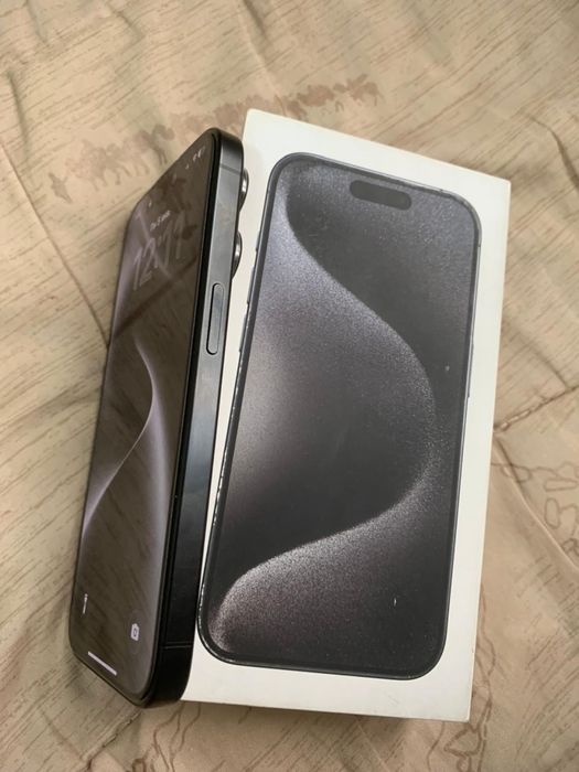 Айфон 15 про продам