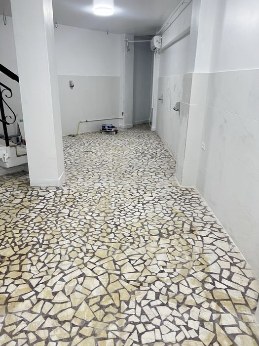 Spatiu comercial pretabil cafenea sau restaurant