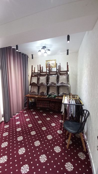 Продаётся 3/5/6 М Улугбекский р-н Экобазар