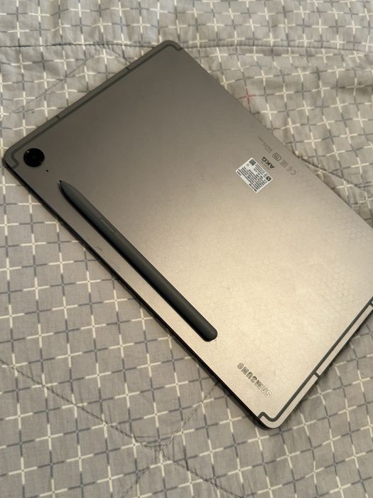 Продам планшет samsung