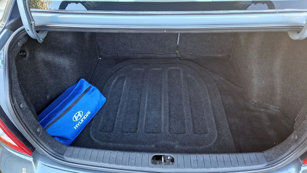 Vând Hyundai Accent 2008 - 1.4 benzină, stare f.buna