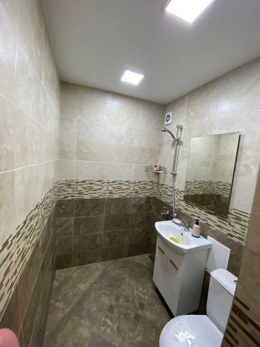 Дава се под наем Двустаен апартамент в София, Лозенец - 54 кв.м за 534.99 € - Снимка #2