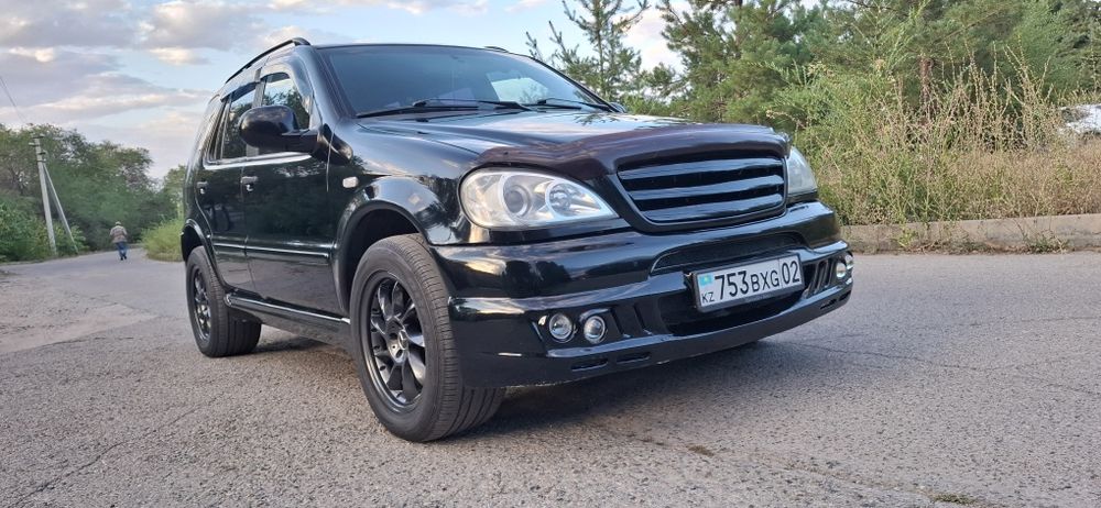 Мерседес Бенц МЛ 320