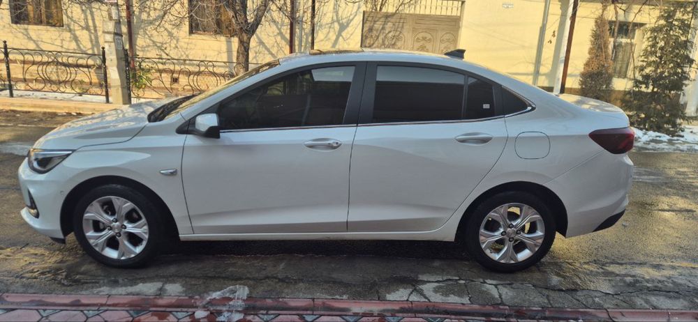 Onix premier plus 6 позиция