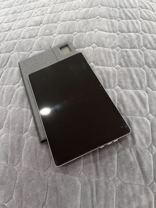 Продам планшет новый