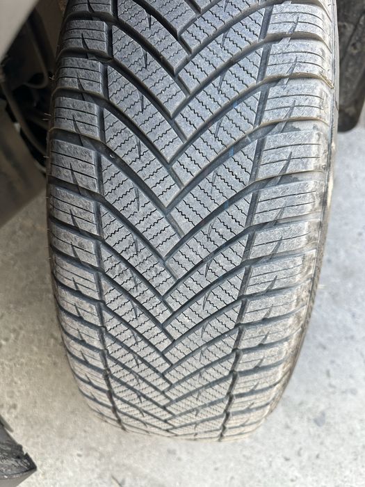 Moshina yangi idialni Keramika bo'lgan