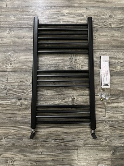 Алуминиева лира ЧЕРЕН мат 400 х 900 - 543W