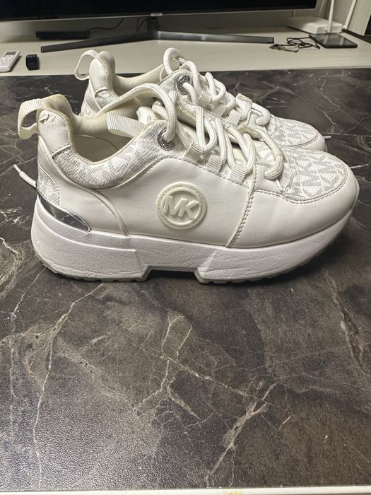 Adidași Michael Kors