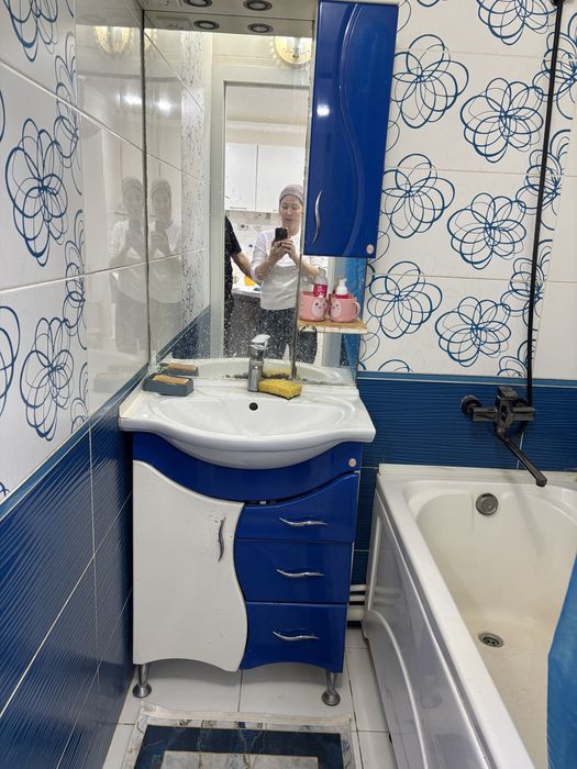 Продается ванный шкаф