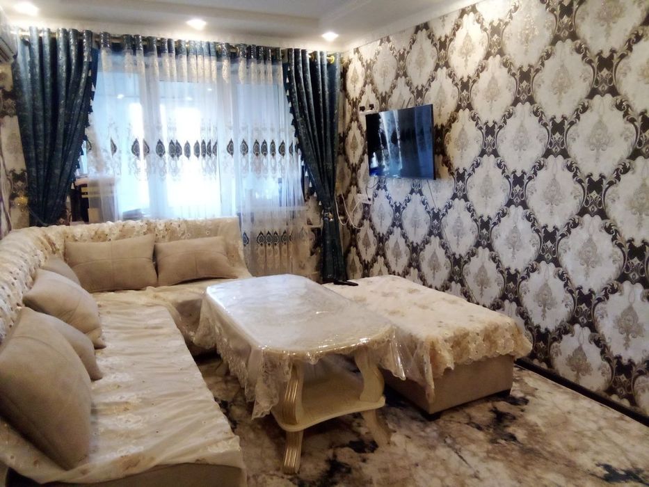 Hamma sharoyiti bilan Tayyor uy