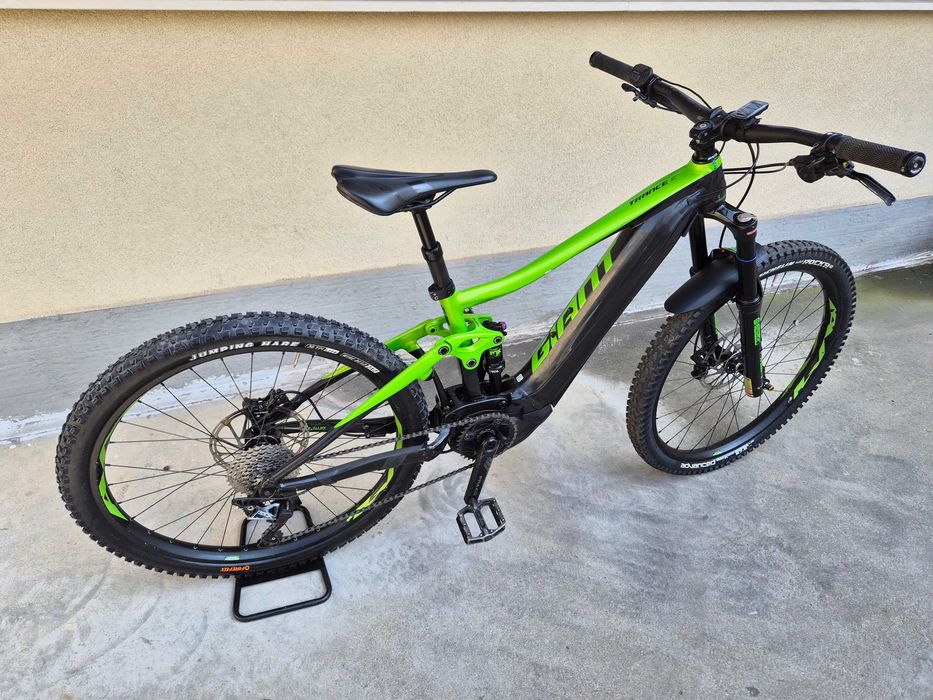 Giant Stance E+ 3 PRO 27.5” S/M  E-MTB