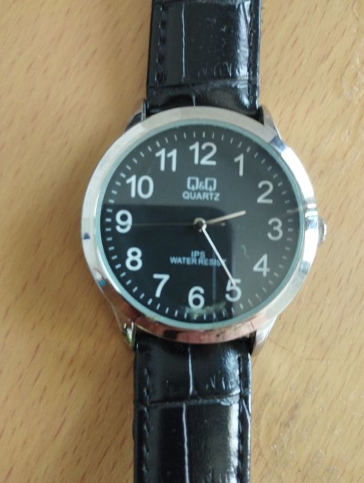 Нов Дамски часовник