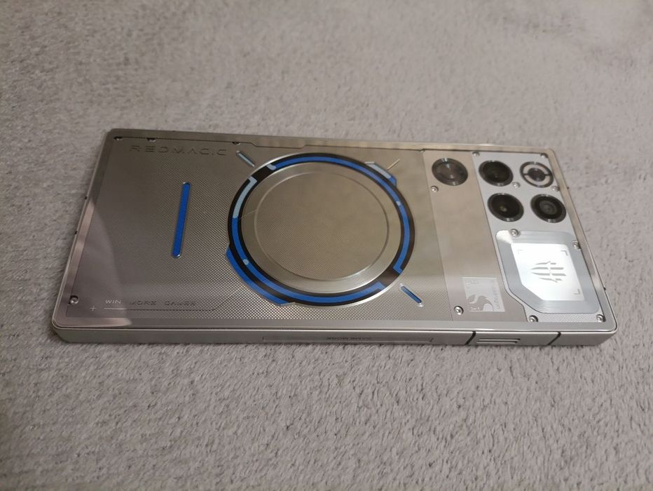 Redmagic 11 pro 1tb/24g