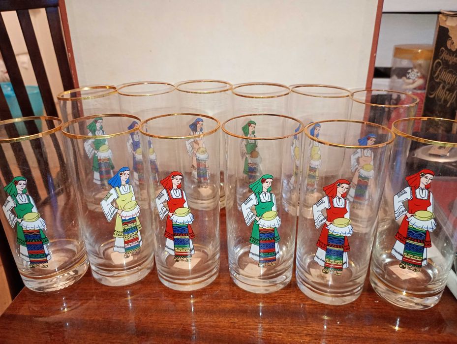 фолклорен стар български сервиз чаши фолклор стари чаши