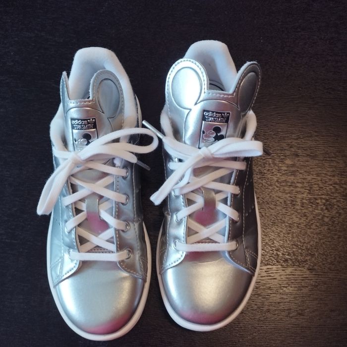 Маратонки за момиче Adidas Stan Smith