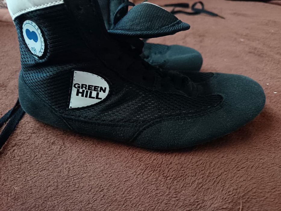 Борцовки продам продам