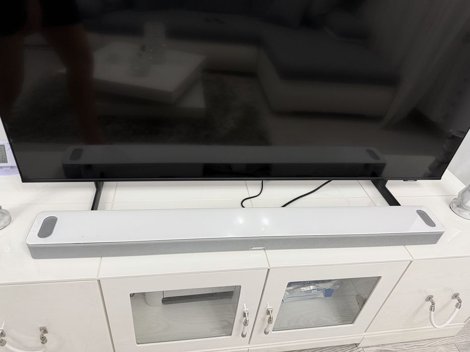 Bose Soundbar Ultra Alb