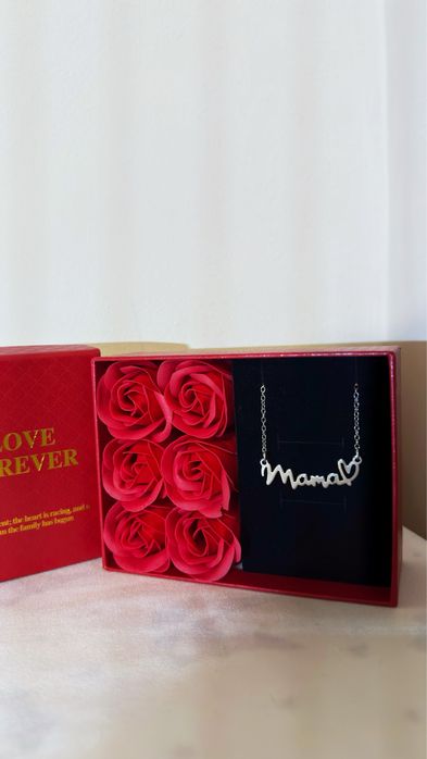 Подарък за 8-ми март, който казва „обичам те“ вместо теб