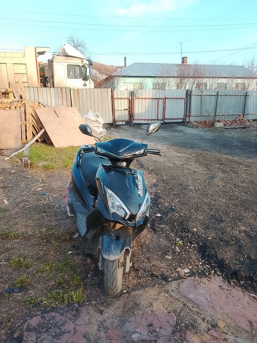 Скутер м10 150 куб