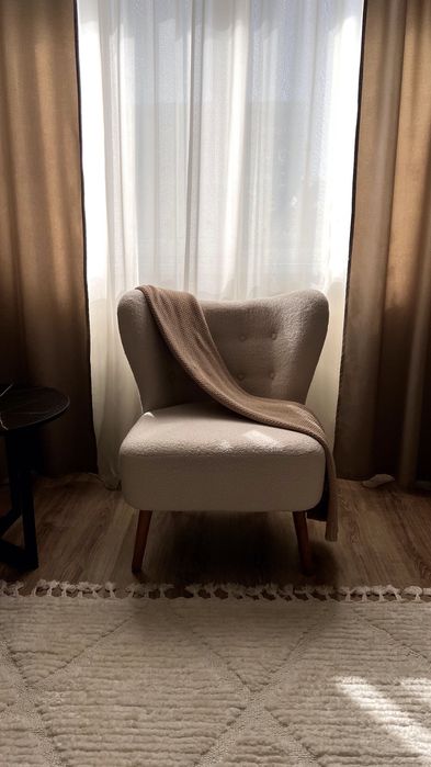 Продается, кресло