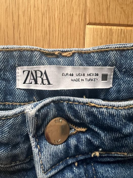 Blugi chinos Zara