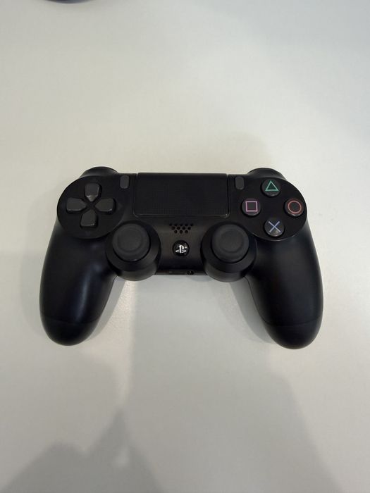 Продам Ps4 Slim 1tb