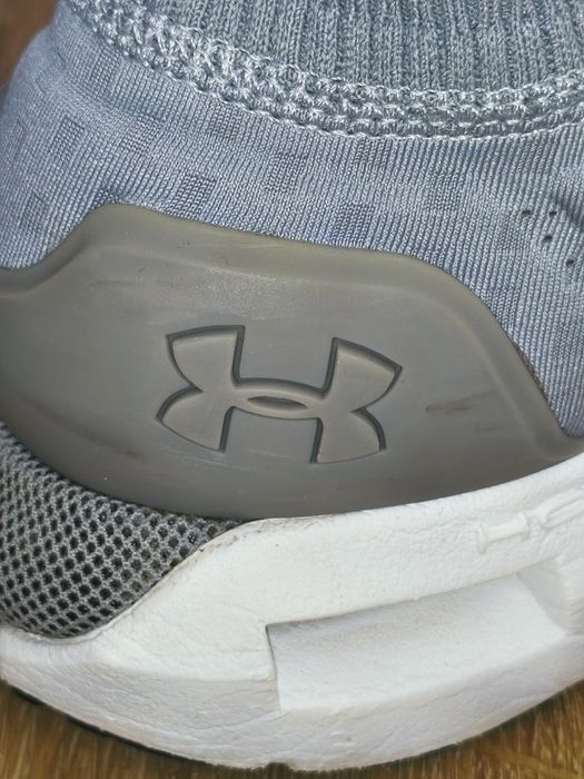 Under Armour Унисекс HOVR™ Phantom